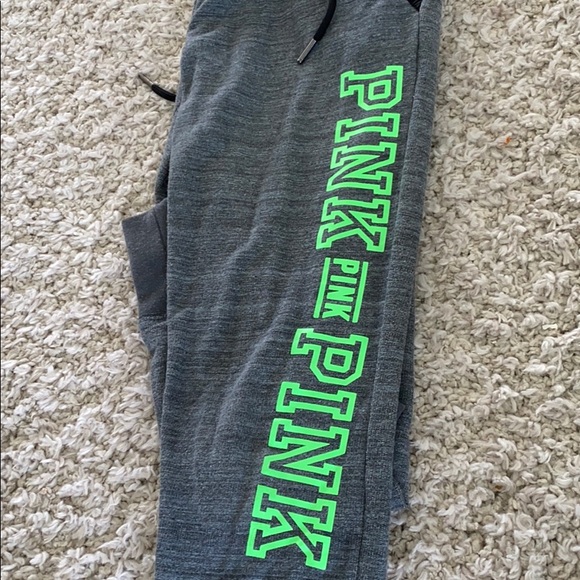 Comfy flattering sweatpants - Picture 4 of 4